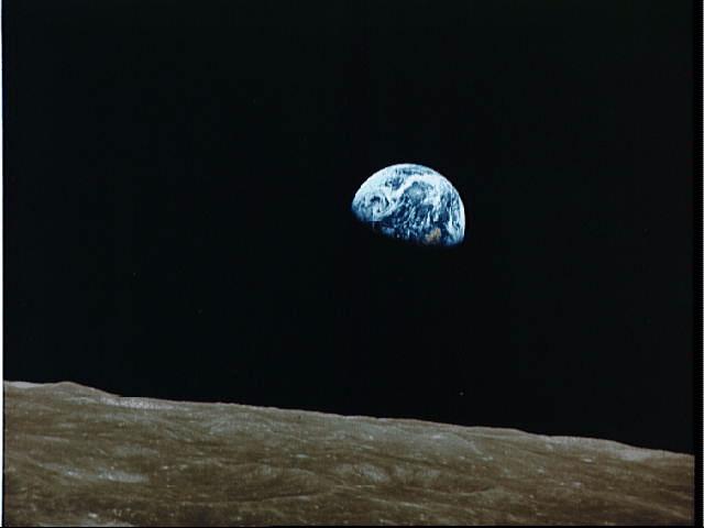 Earthrise from Apollo 8 wallpaper