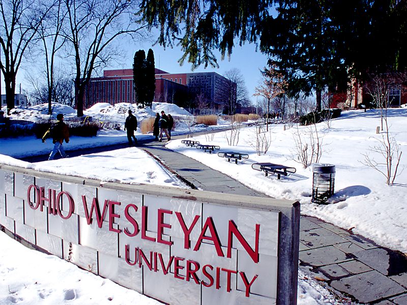 Ohio Wesleyan University<br />Campus Center in Winter wallpaper